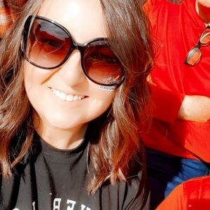 Meet your Posher, Mserin